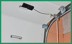 Quality Garage Door Service Granada Hills, CA 818-862-2208 - door-openers-sid-gr-22m
